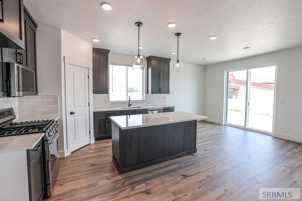 1156 Sharra Avenue Property Photo 3