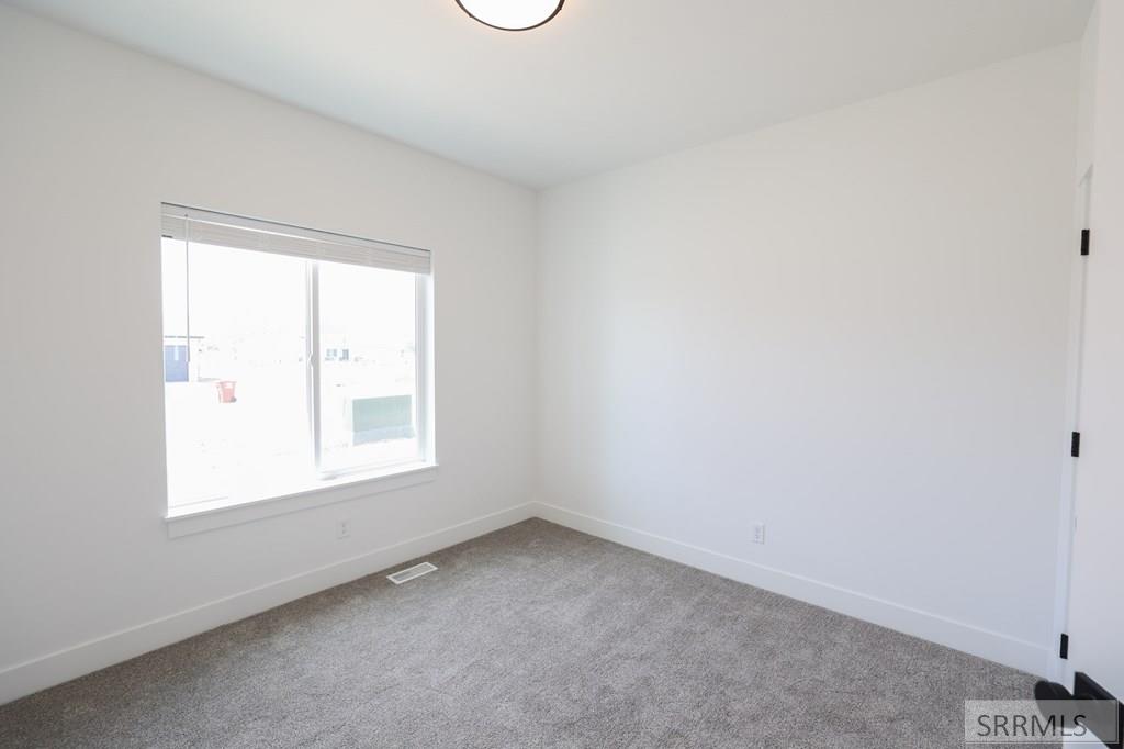 1156 Sharra Avenue Property Photo 9