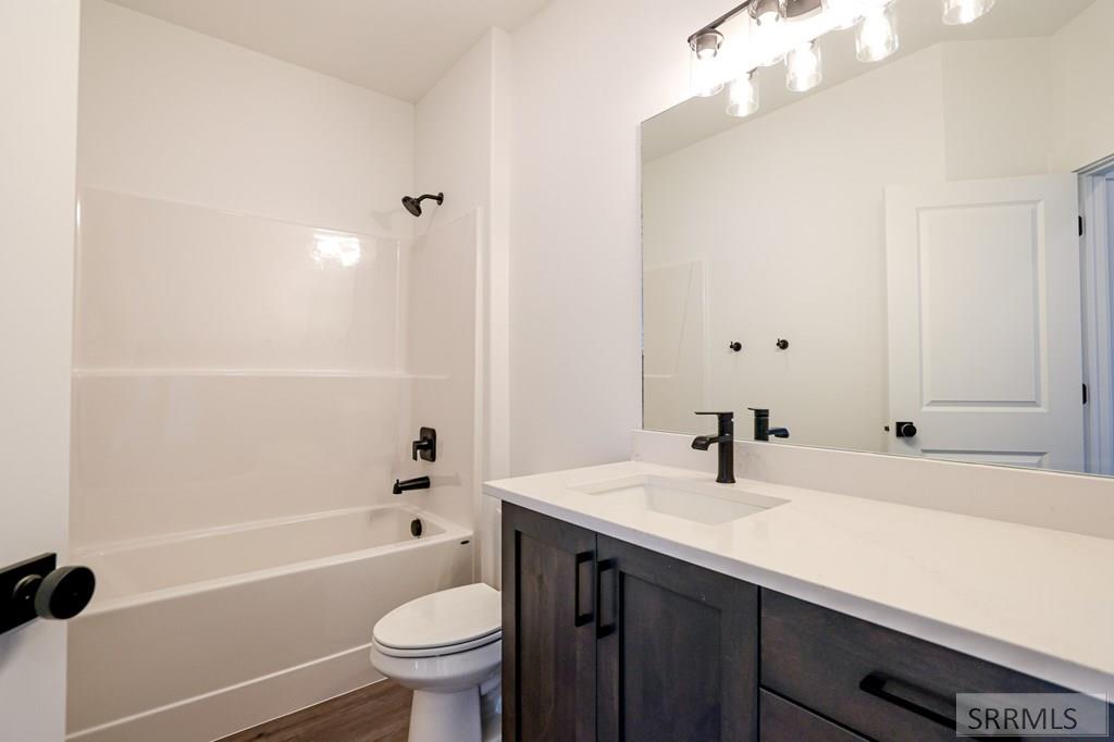 1156 Sharra Avenue Property Photo 10