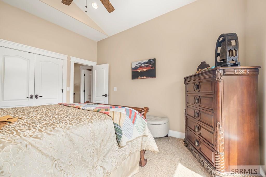 6111 Bay Hill Drive Property Photo 22