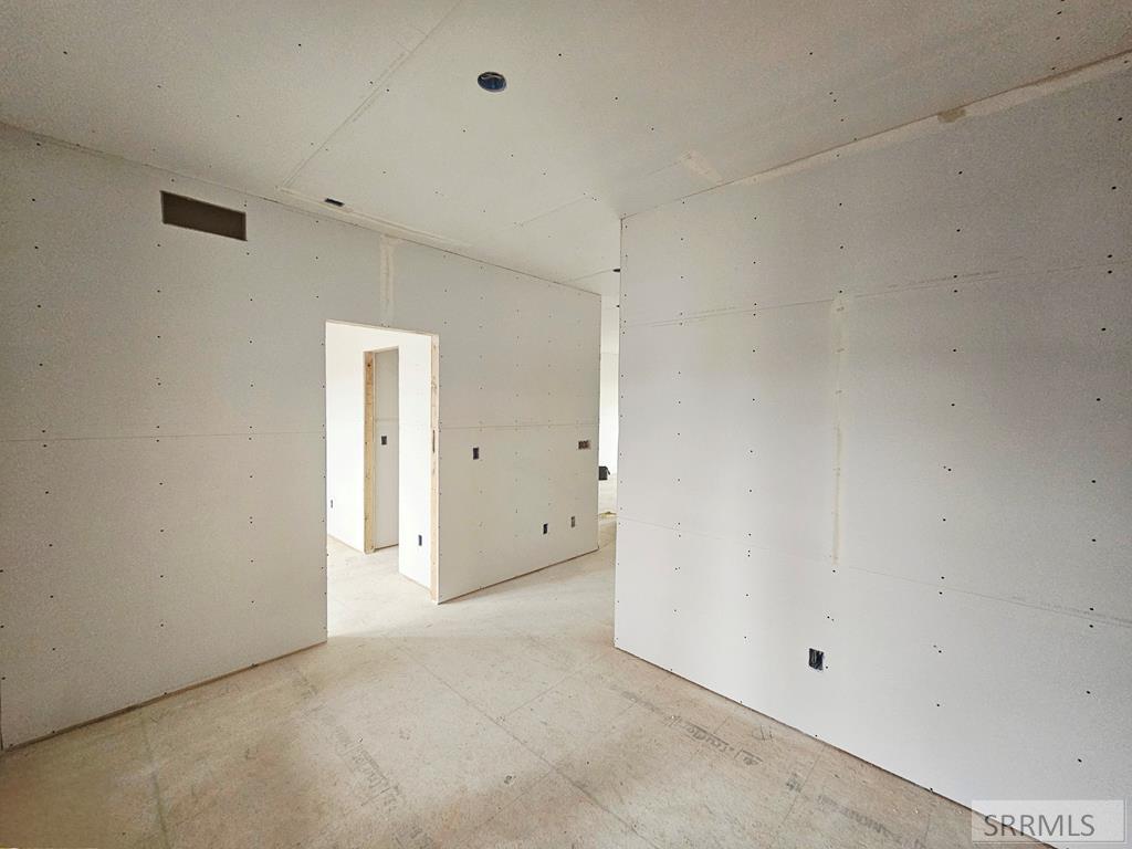 2691 Granite Falls Property Photo 3