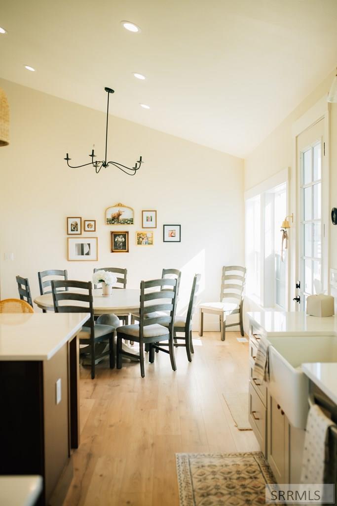 1423 N 950 E Property Photo 13