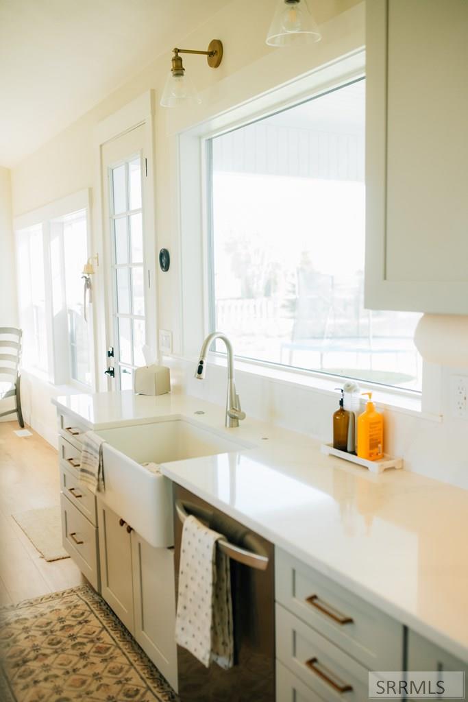 1423 N 950 E Property Photo 14