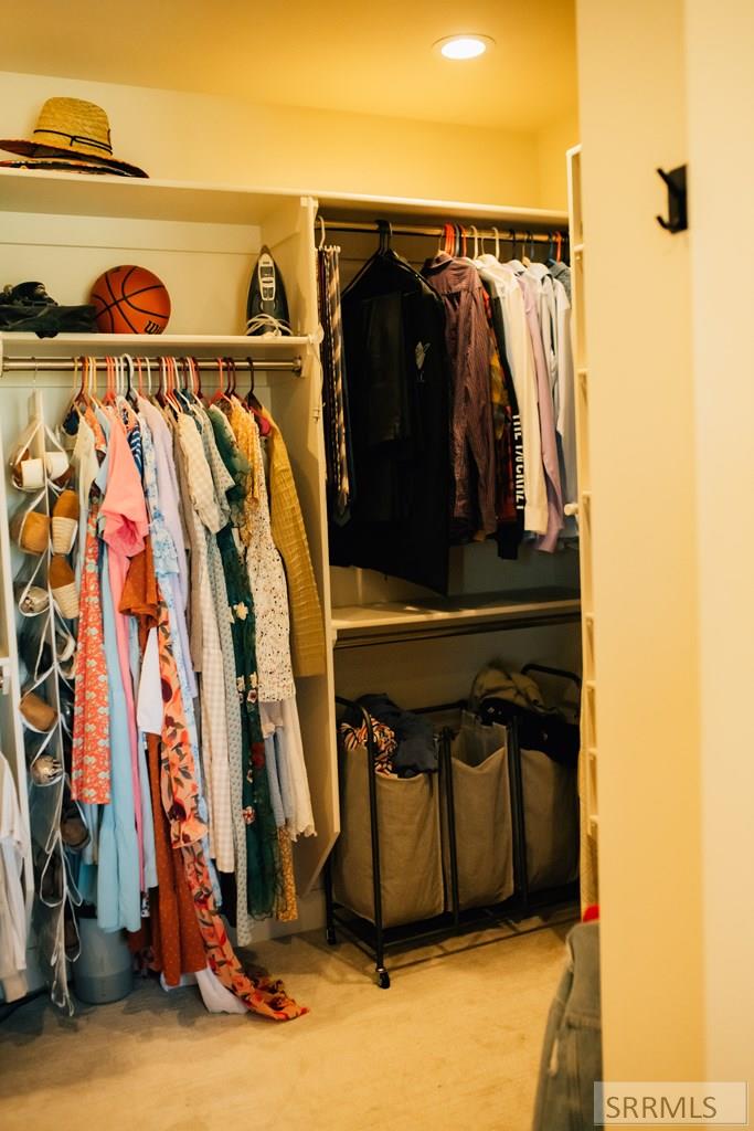 1423 N 950 E Property Photo 28