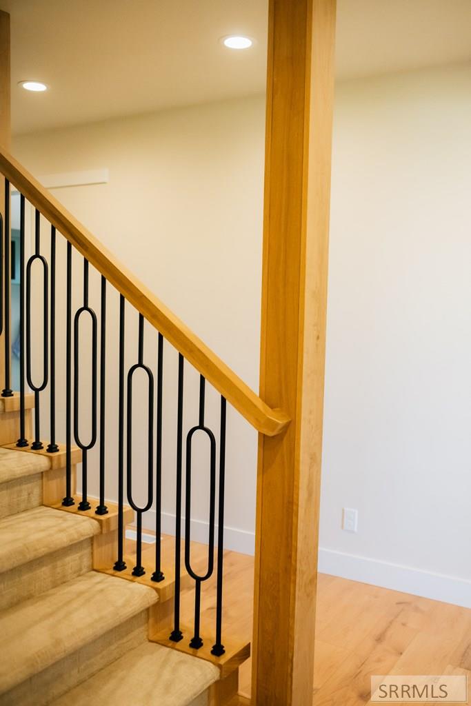 1423 N 950 E Property Photo 31