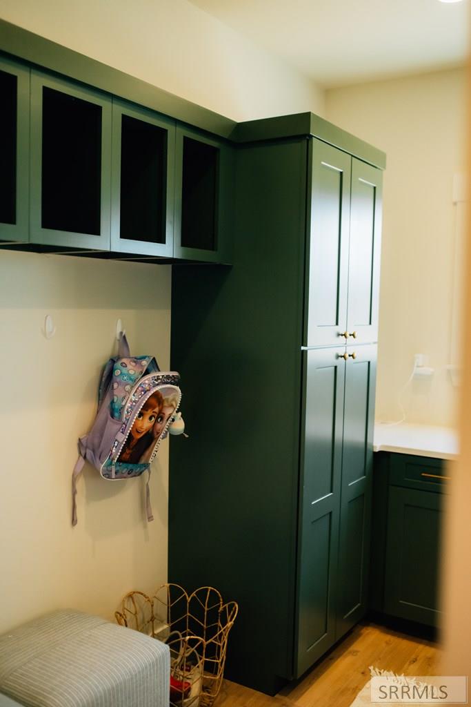 1423 N 950 E Property Photo 34