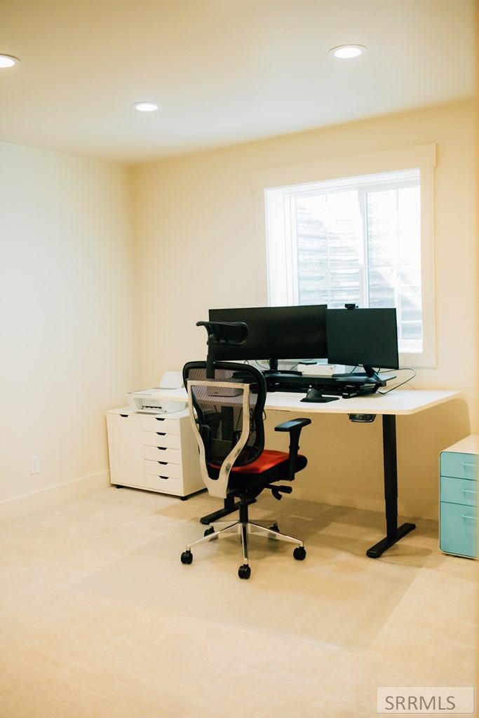 1423 N 950 E Property Photo 39