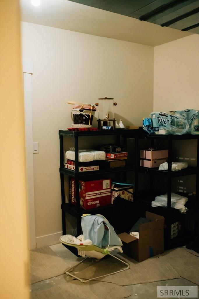 1423 N 950 E Property Photo 41