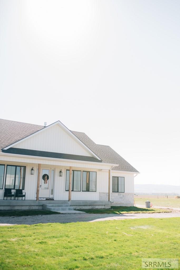 1423 N 950 E Property Photo 48