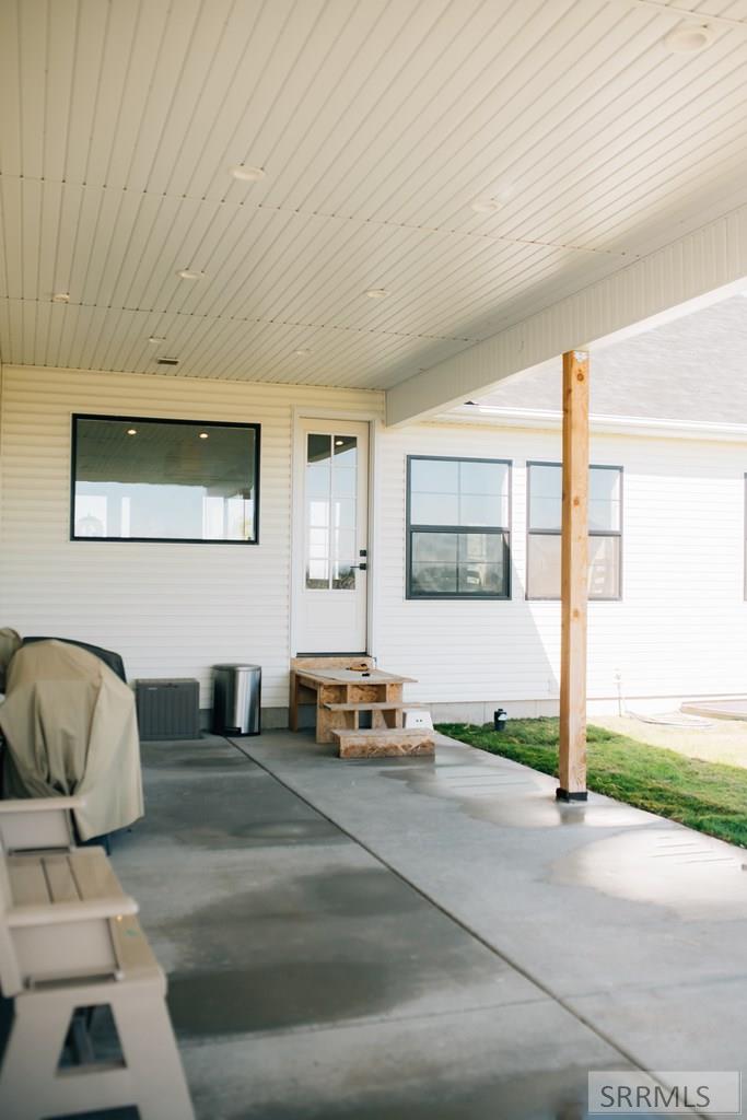 1423 N 950 E Property Photo 50