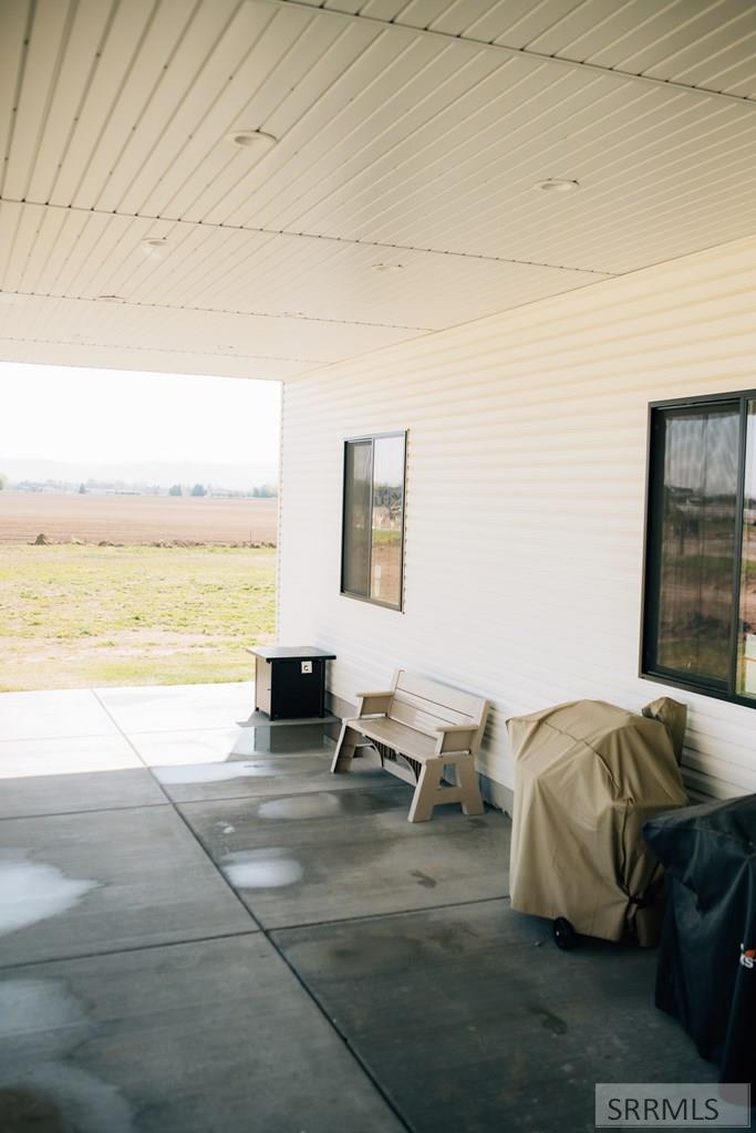 1423 N 950 E Property Photo 52