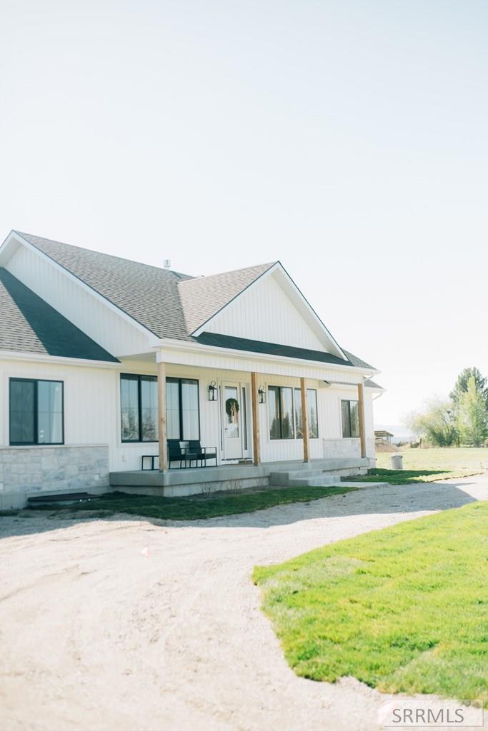 1423 N 950 E Property Photo 56