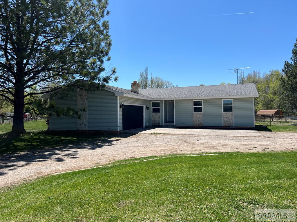 4120 E 500 N Property Photo 1