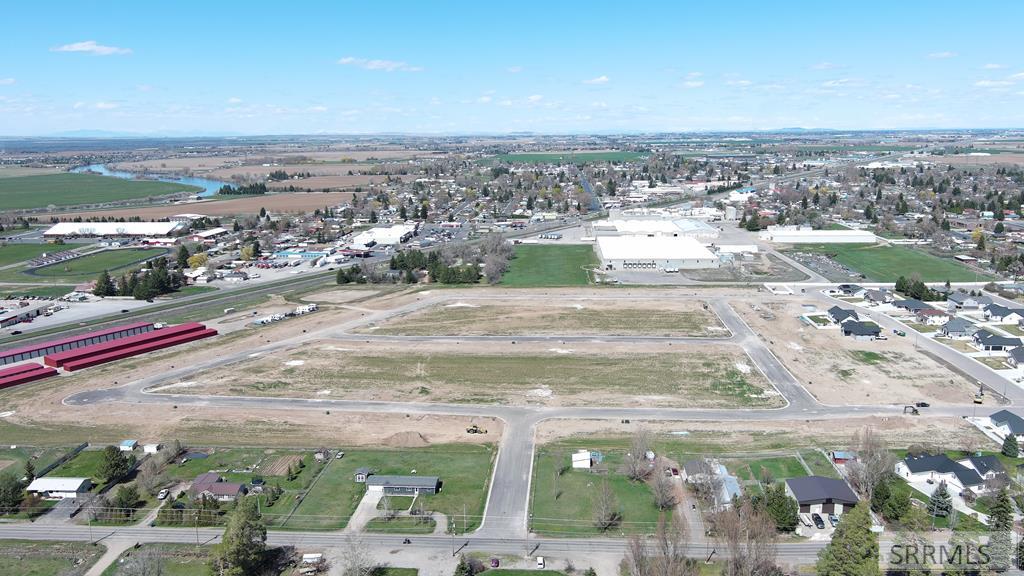 L1 B6 E Meadow Mist Ave Property Photo
