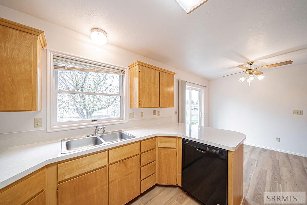 7574 S 45th W Property Photo 7