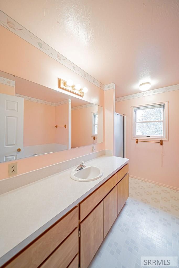 7574 S 45th W Property Photo 24