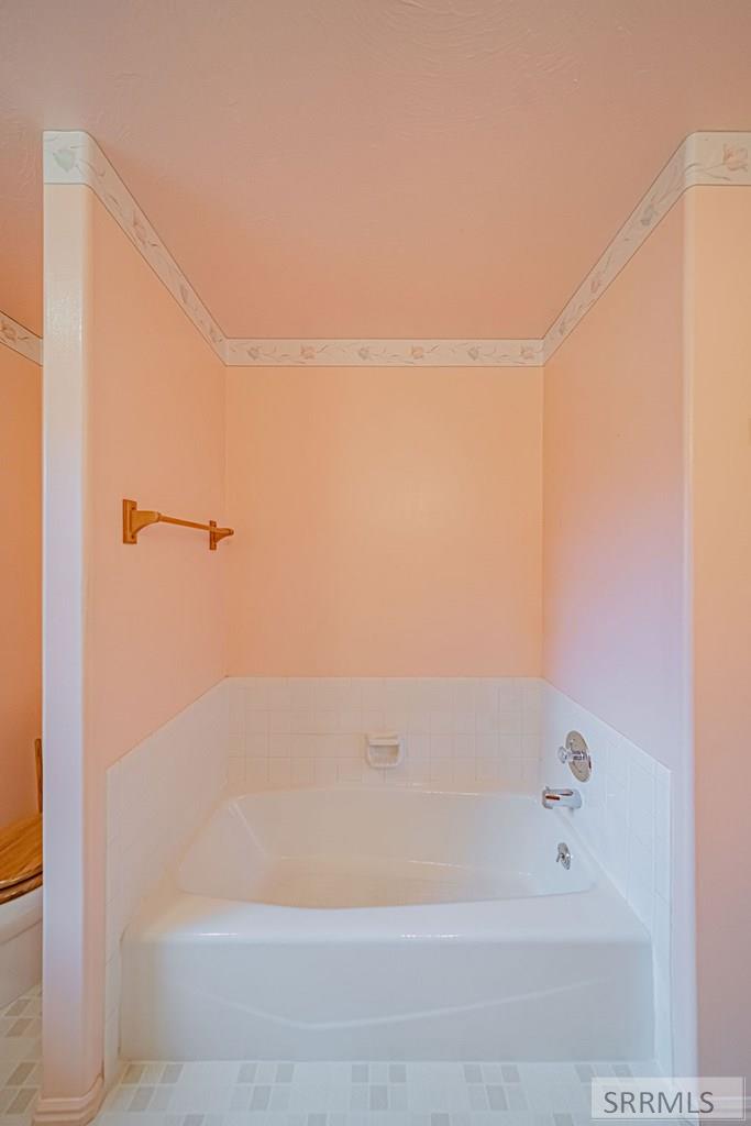 7574 S 45th W Property Photo 26