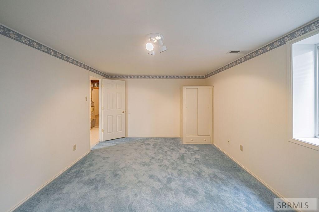 7574 S 45th W Property Photo 30