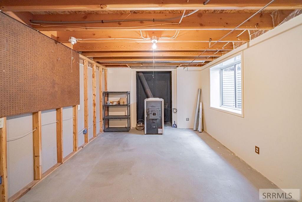 7574 S 45th W Property Photo 40