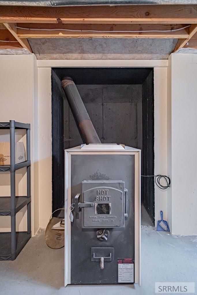 7574 S 45th W Property Photo 41