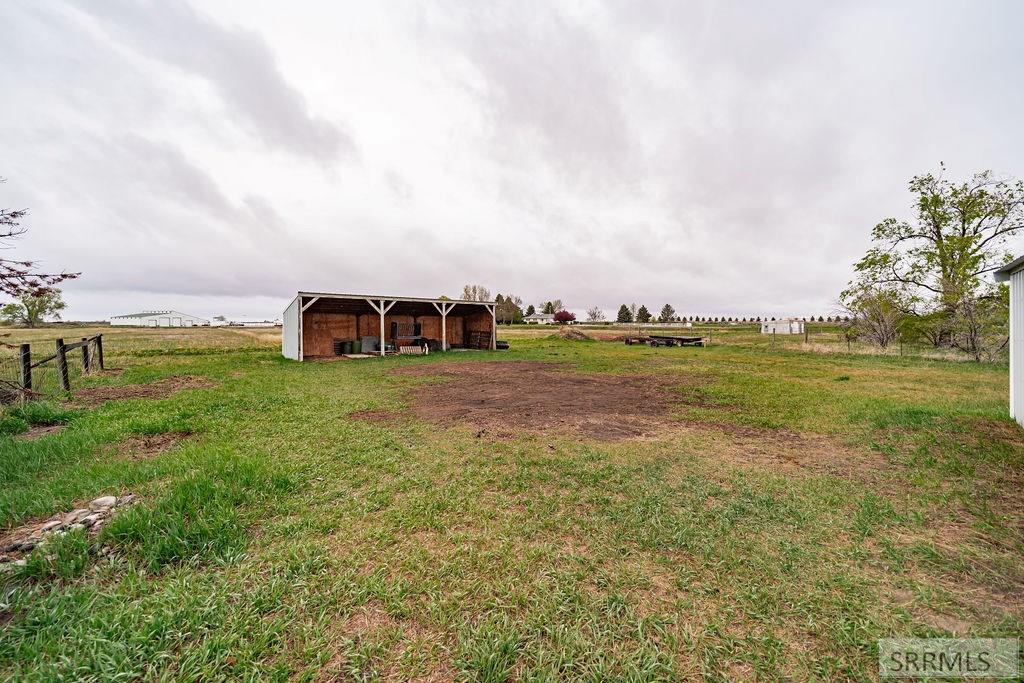 7574 S 45th W Property Photo 46