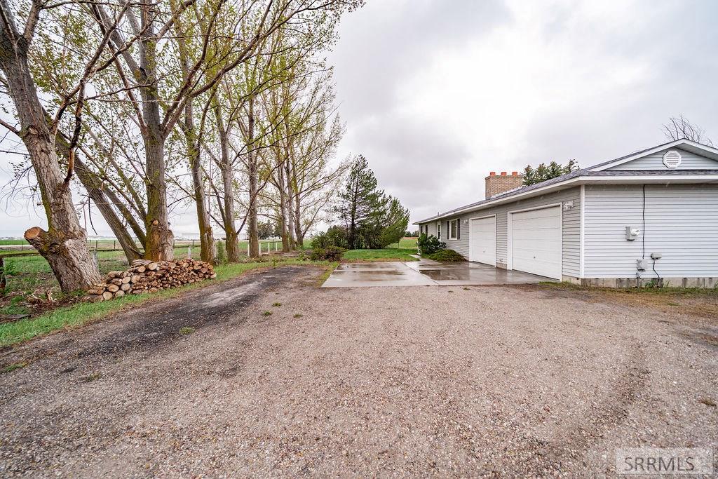 7574 S 45th W Property Photo 52