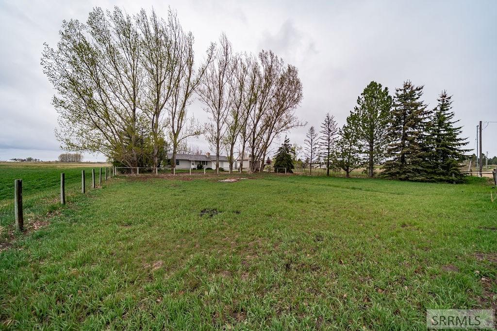 7574 S 45th W Property Photo 55