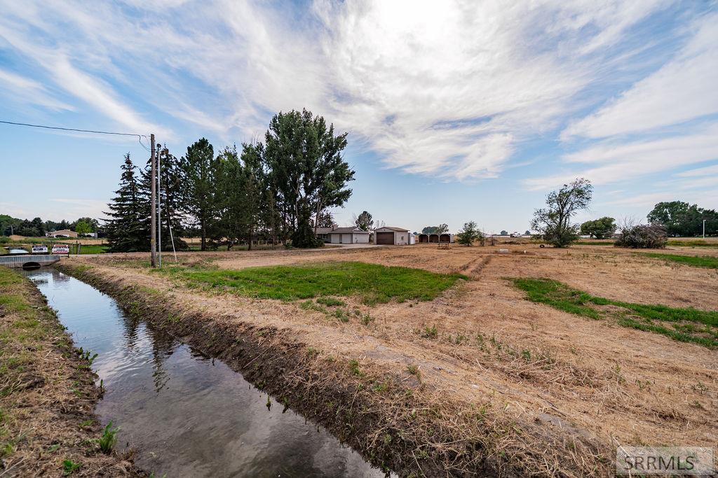 7574 S 45th W Property Photo 60