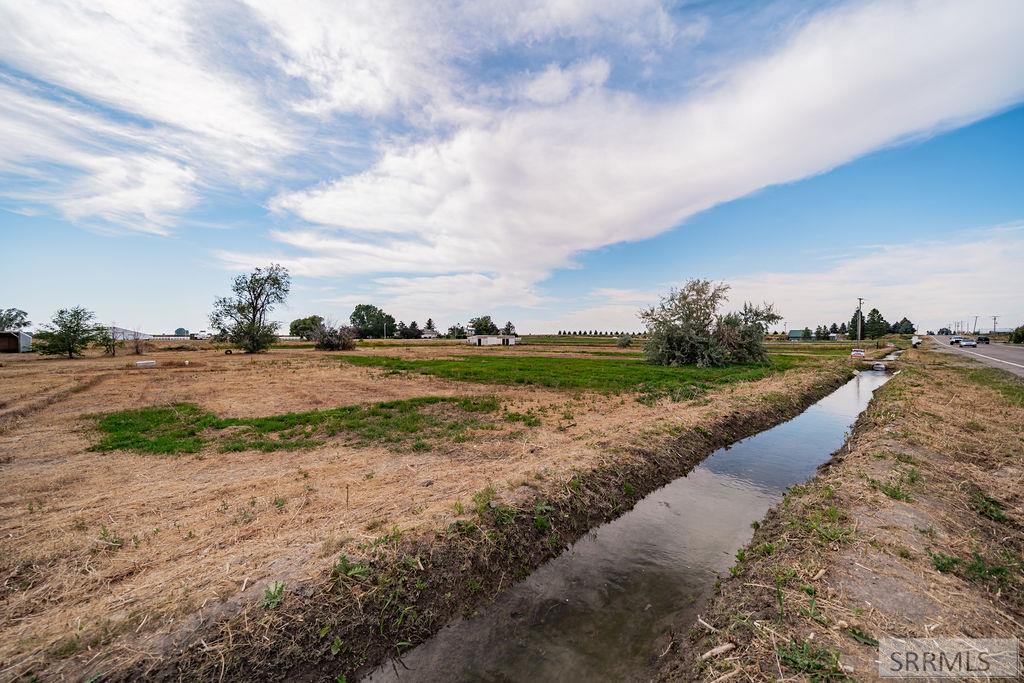 7574 S 45th W Property Photo 61