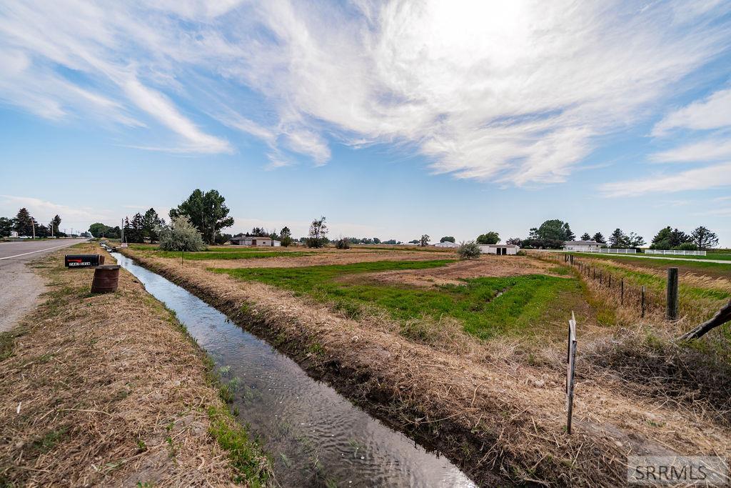 7574 S 45th W Property Photo 63