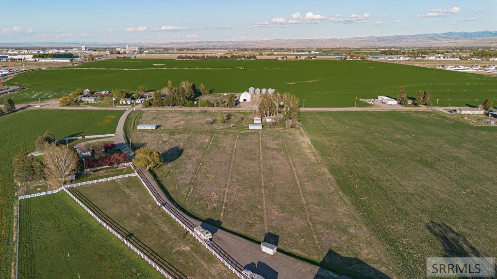 7574 S 45th W Property Photo 68