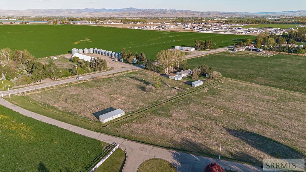 7574 S 45th W Property Photo 72