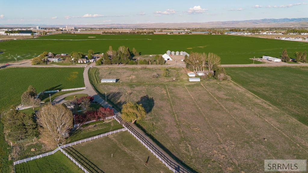 7574 S 45th W Property Photo 82