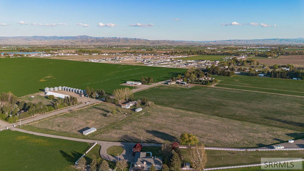 7574 S 45th W Property Photo 83