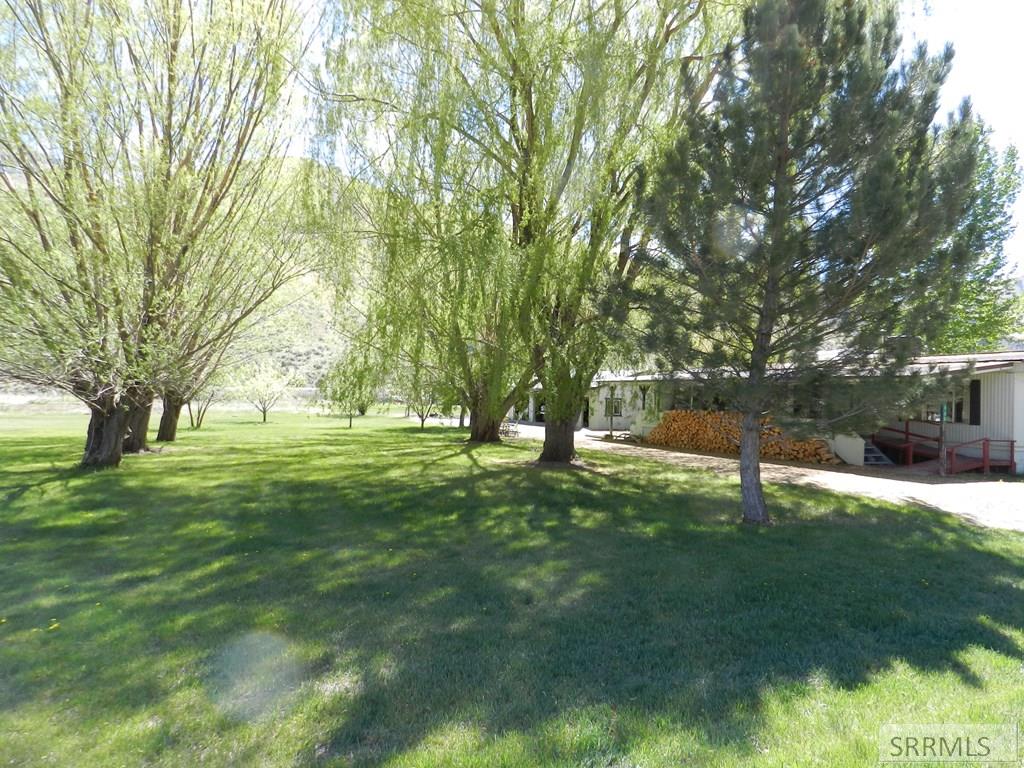 111 N Agate Drive Property Photo 3