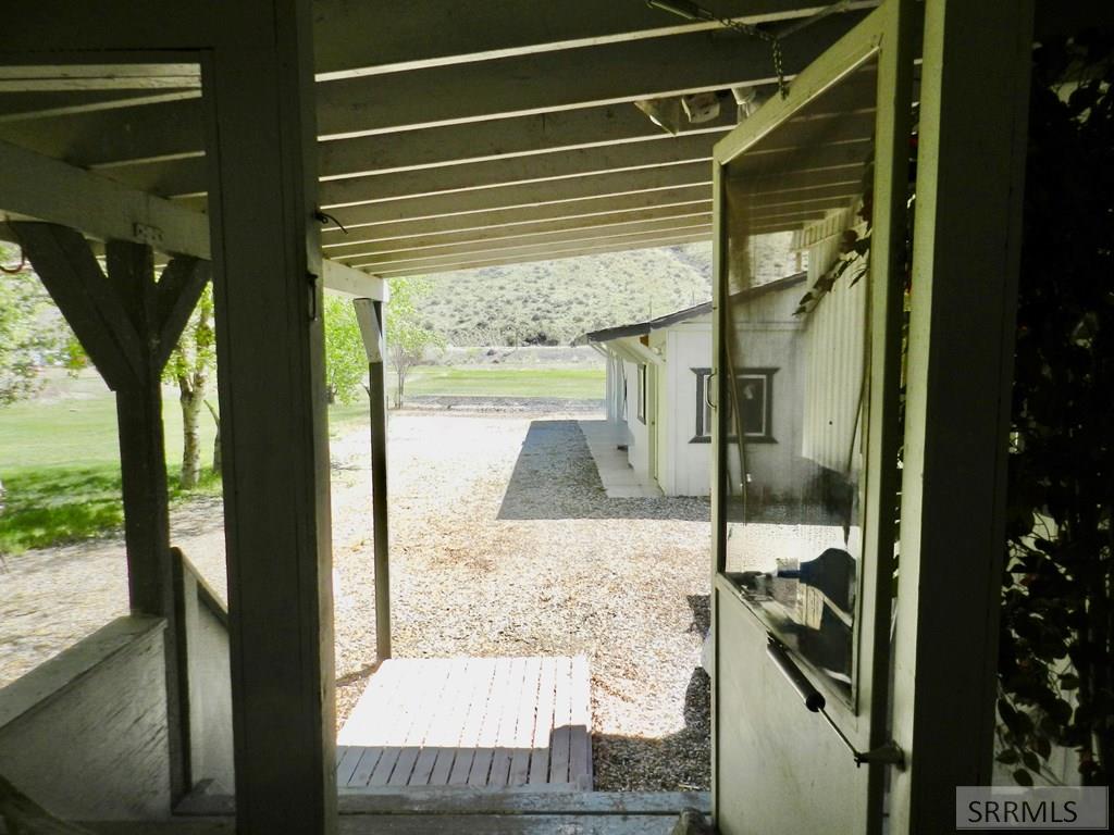 111 N Agate Drive Property Photo 6