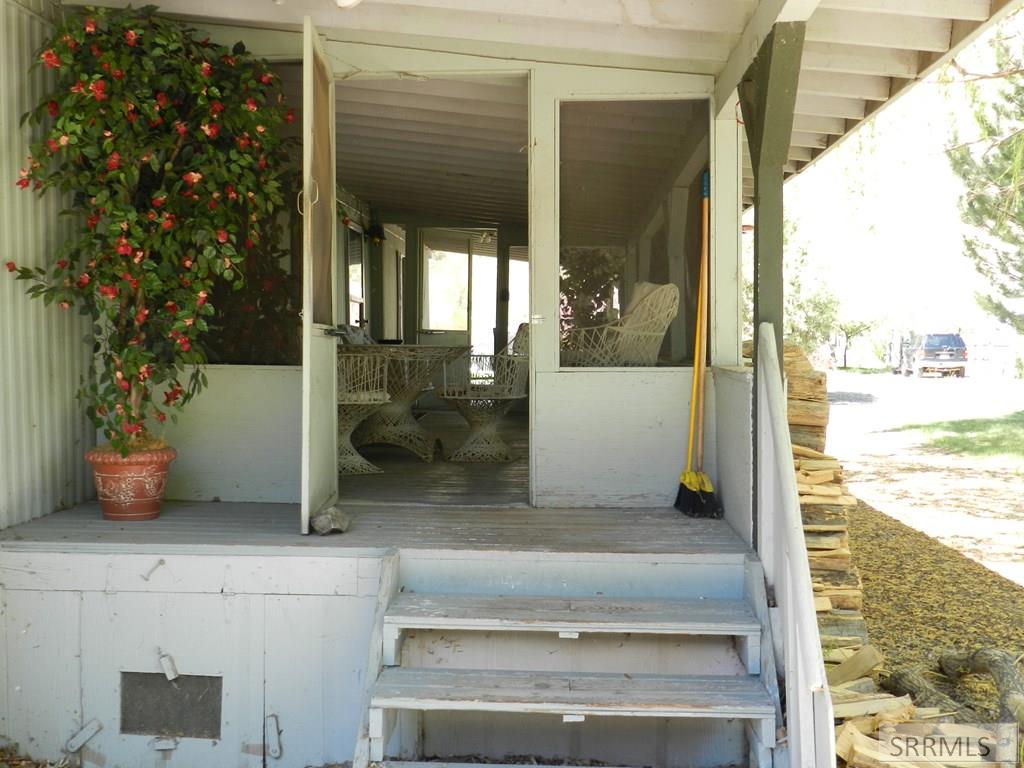111 N Agate Drive Property Photo 49