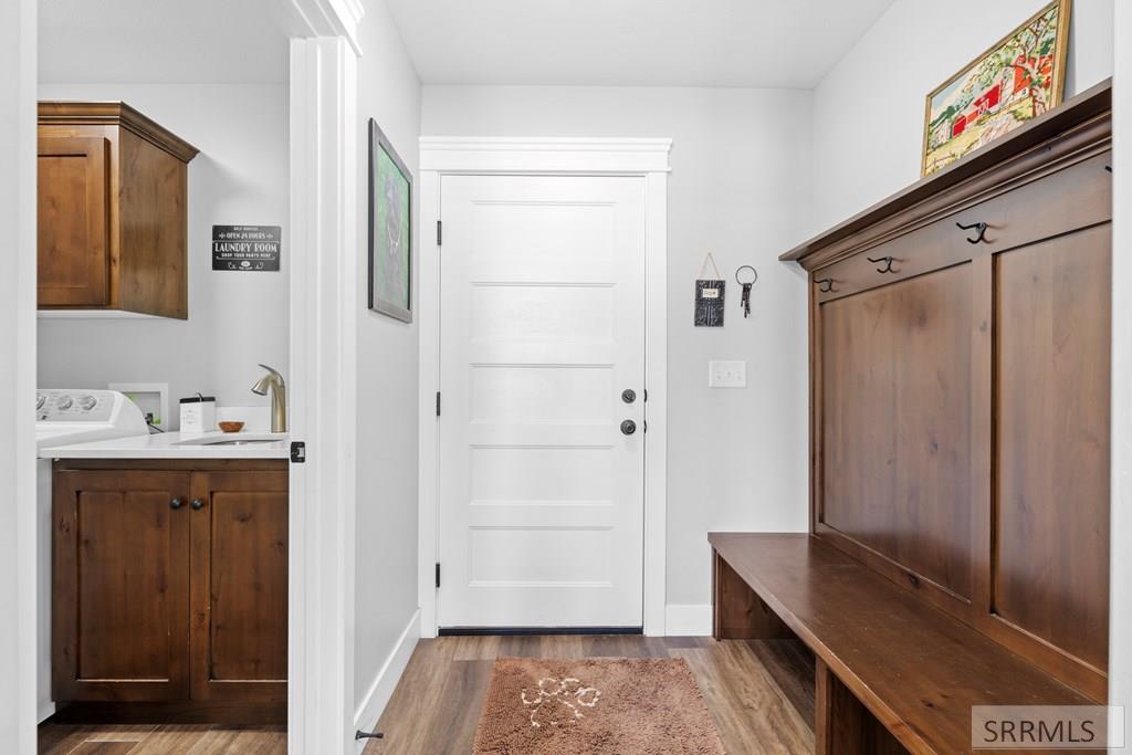 312 N 3811 E Property Photo 12