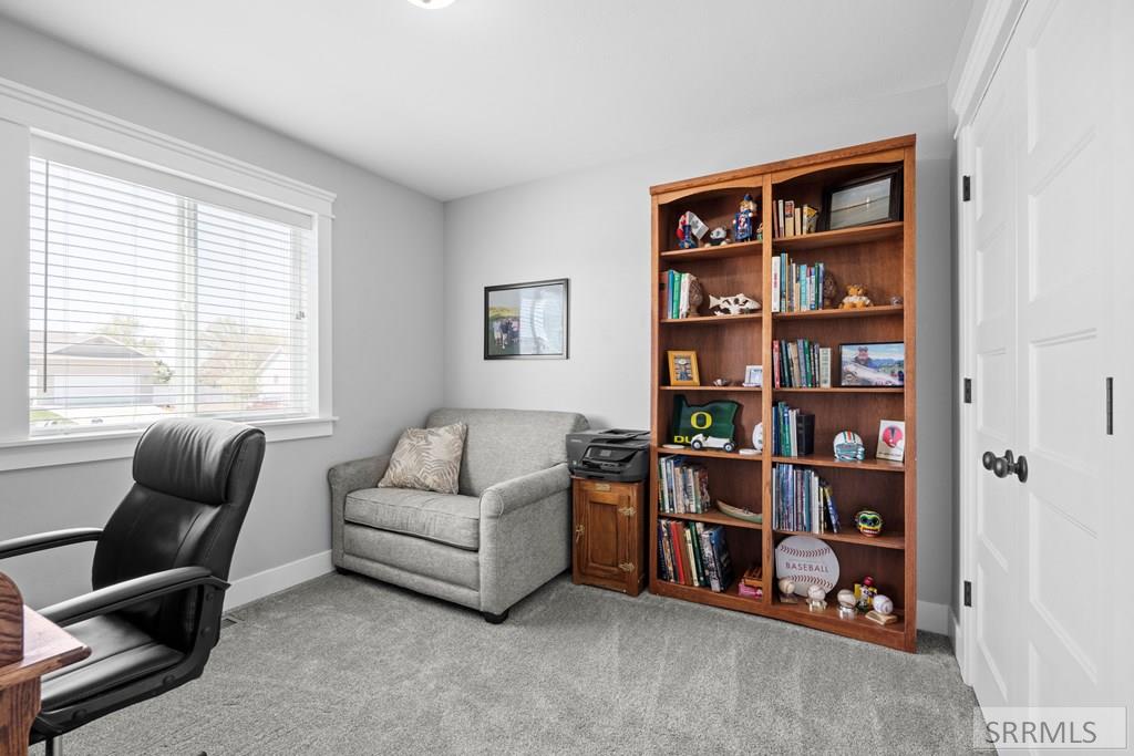 312 N 3811 E Property Photo 17