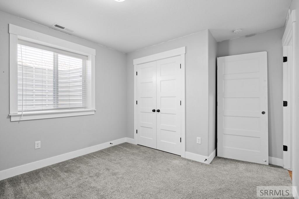 312 N 3811 E Property Photo 36