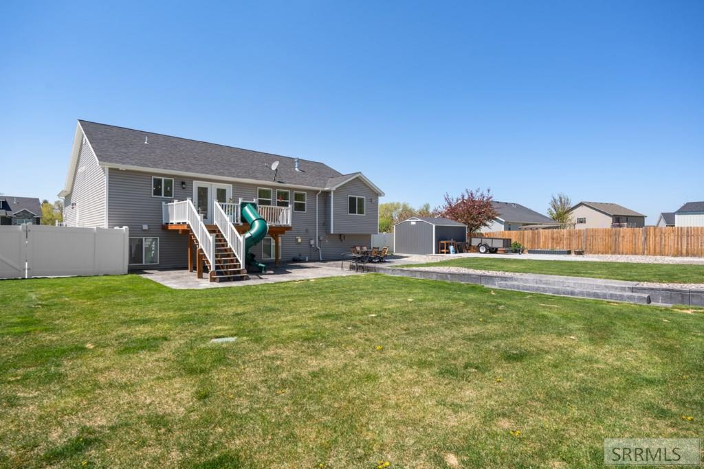 312 N 3811 E Property Photo 40