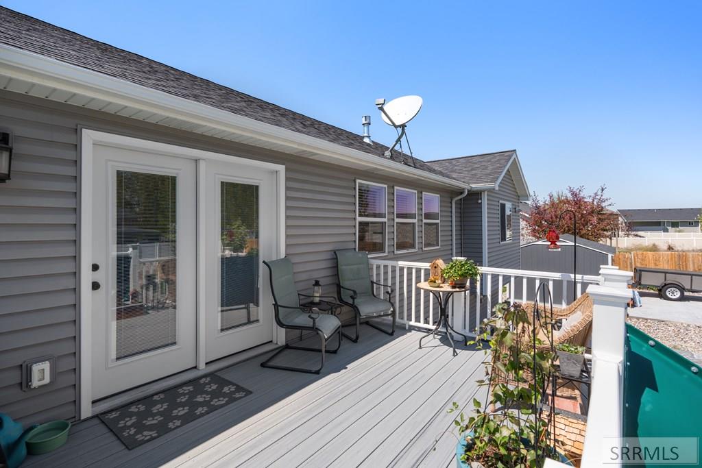 312 N 3811 E Property Photo 41