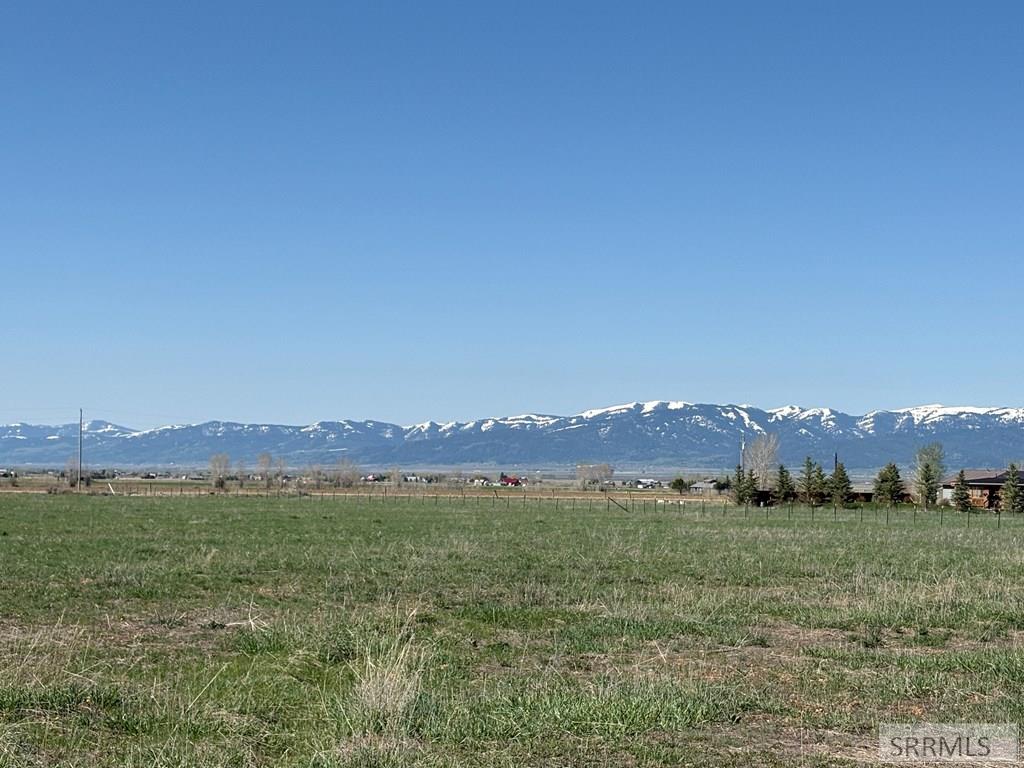 5144 N 565 W Property Photo 5