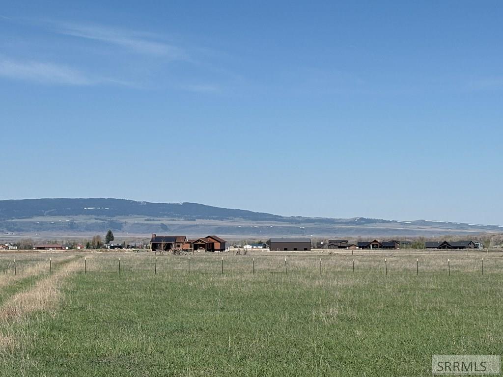 5144 N 565 W Property Photo 6