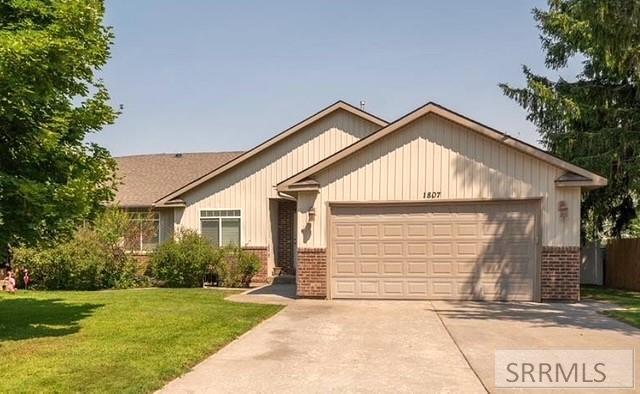 1807 S Sabin Drive Property Photo