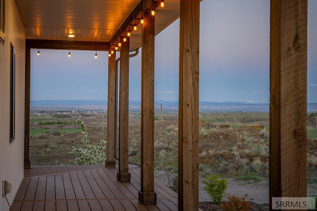 1032 E Butte Road Property Photo 15