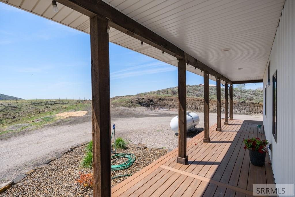 1032 E Butte Road Property Photo 16