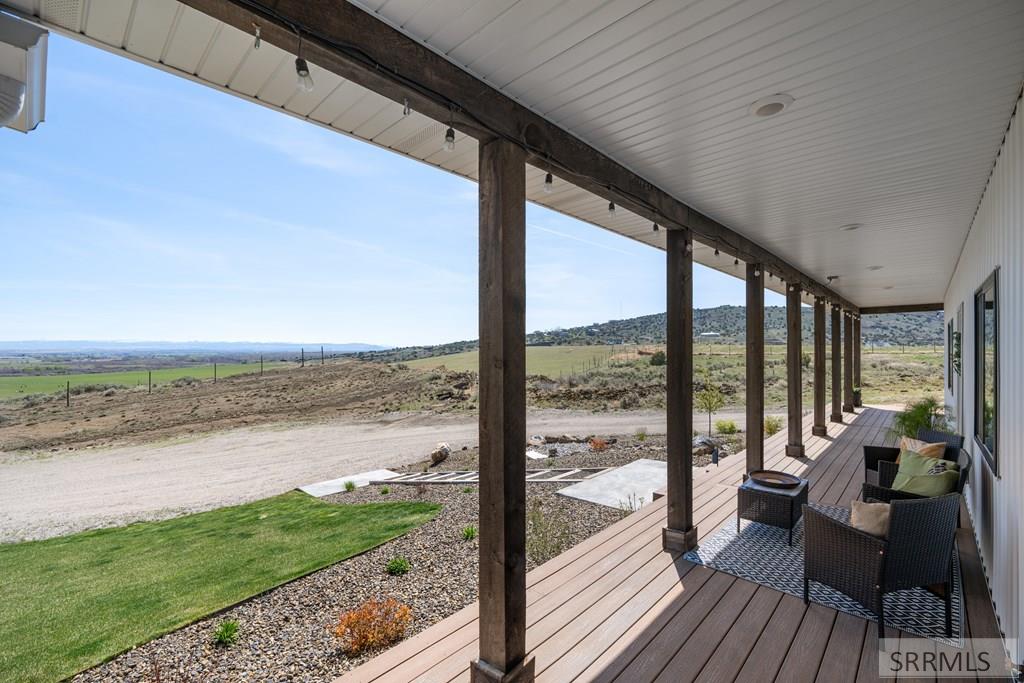 1032 E Butte Road Property Photo 18