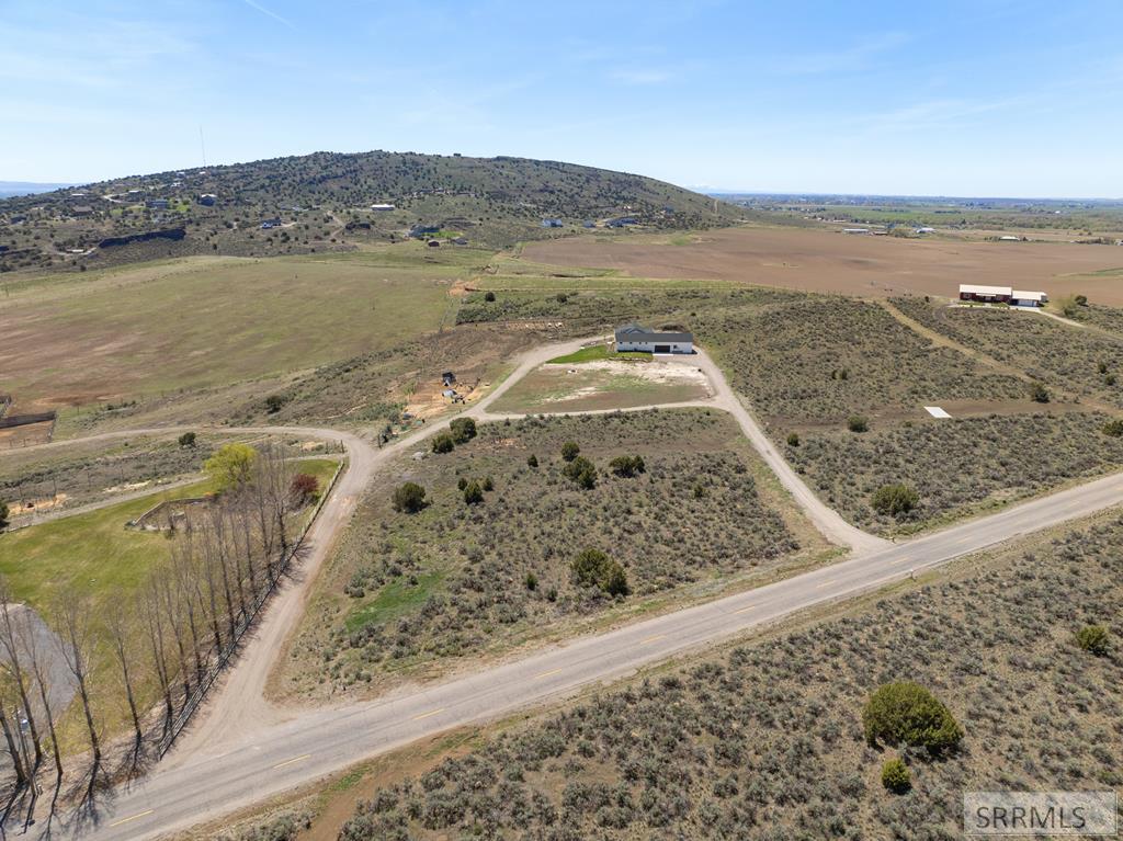 1032 E Butte Road Property Photo