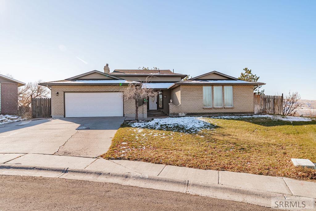 855 Renee Property Photo 1
